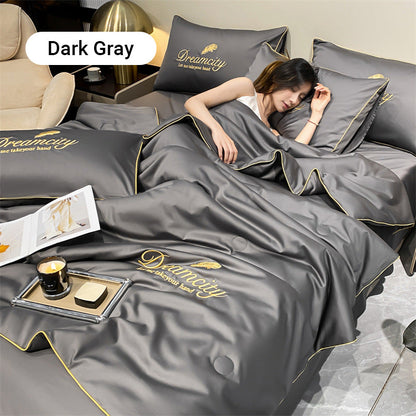 ⏳Time-Limited Special⏰Summer Simple Ice Silk Quilt❄️ Ultra Cool Anti-Sweat Thin Quilt, Machine Washable Bedding