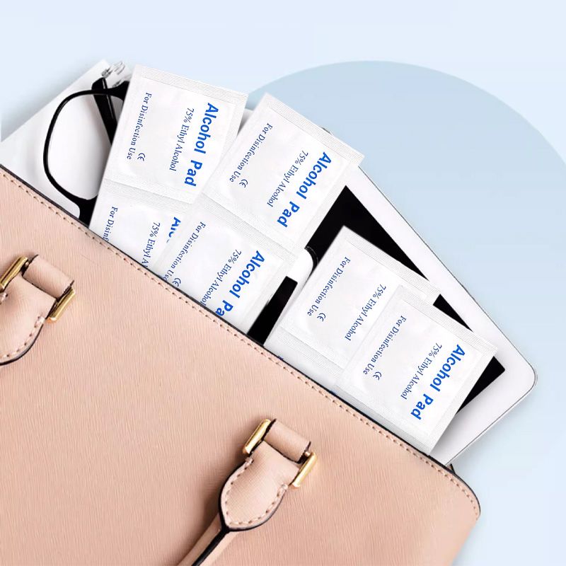 🌟🧼 Disposable alcohol swabs with 75% ethyl alcohol