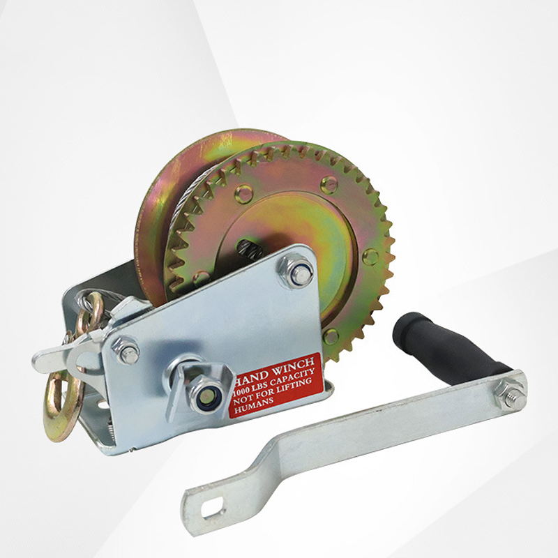 Heavy Duty Hand Crank Winch with Cable