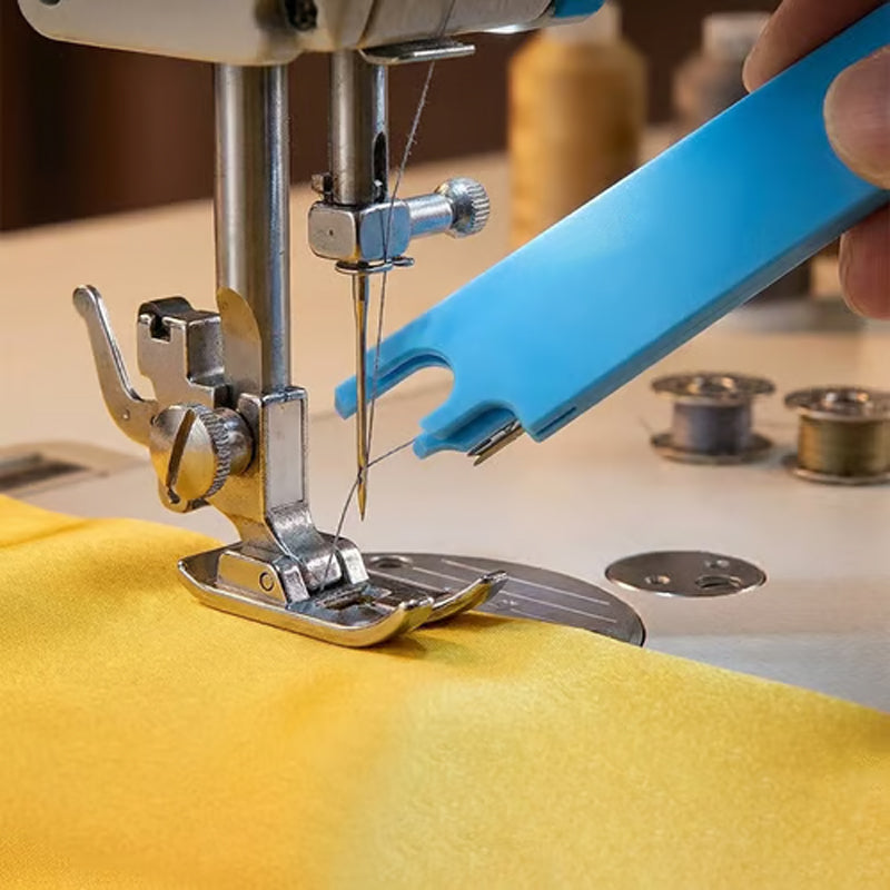 📢📢50% OFF !! ⏰3-in-1 Sewing Machine Needle Threader Tool